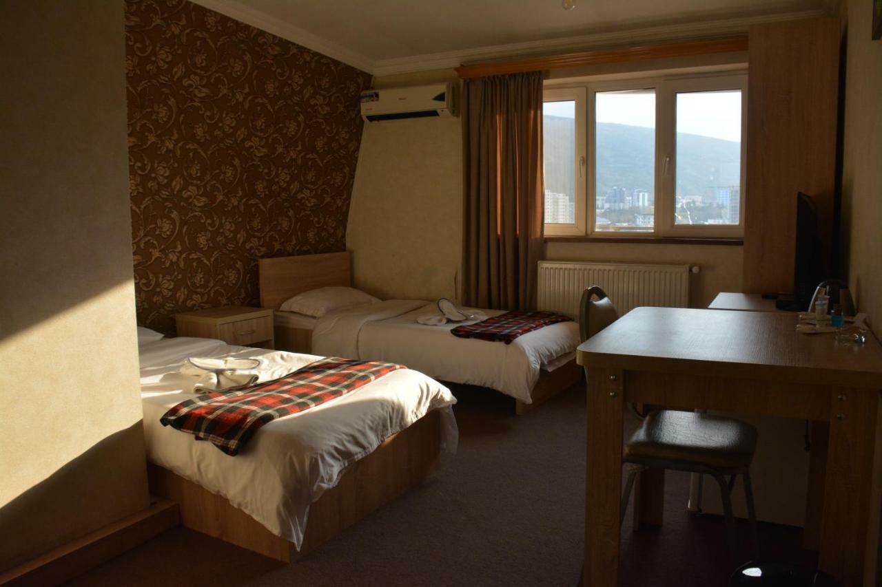 ティビリシ 7 Star Bed & Breakfast エクステリア 写真