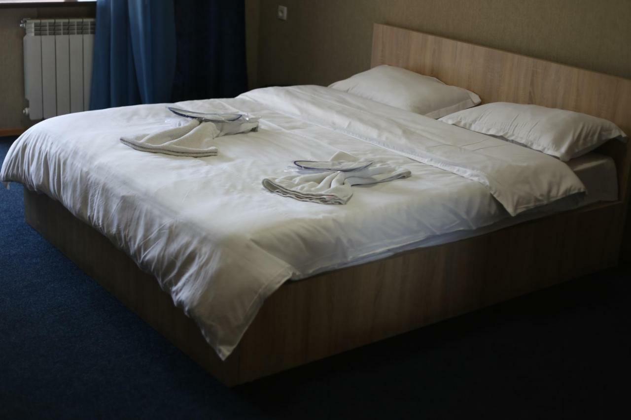 ティビリシ 7 Star Bed & Breakfast エクステリア 写真