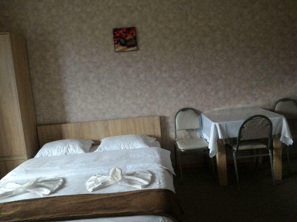ティビリシ 7 Star Bed & Breakfast エクステリア 写真