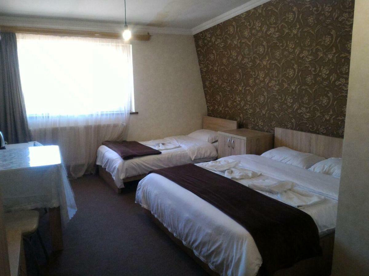 ティビリシ 7 Star Bed & Breakfast エクステリア 写真
