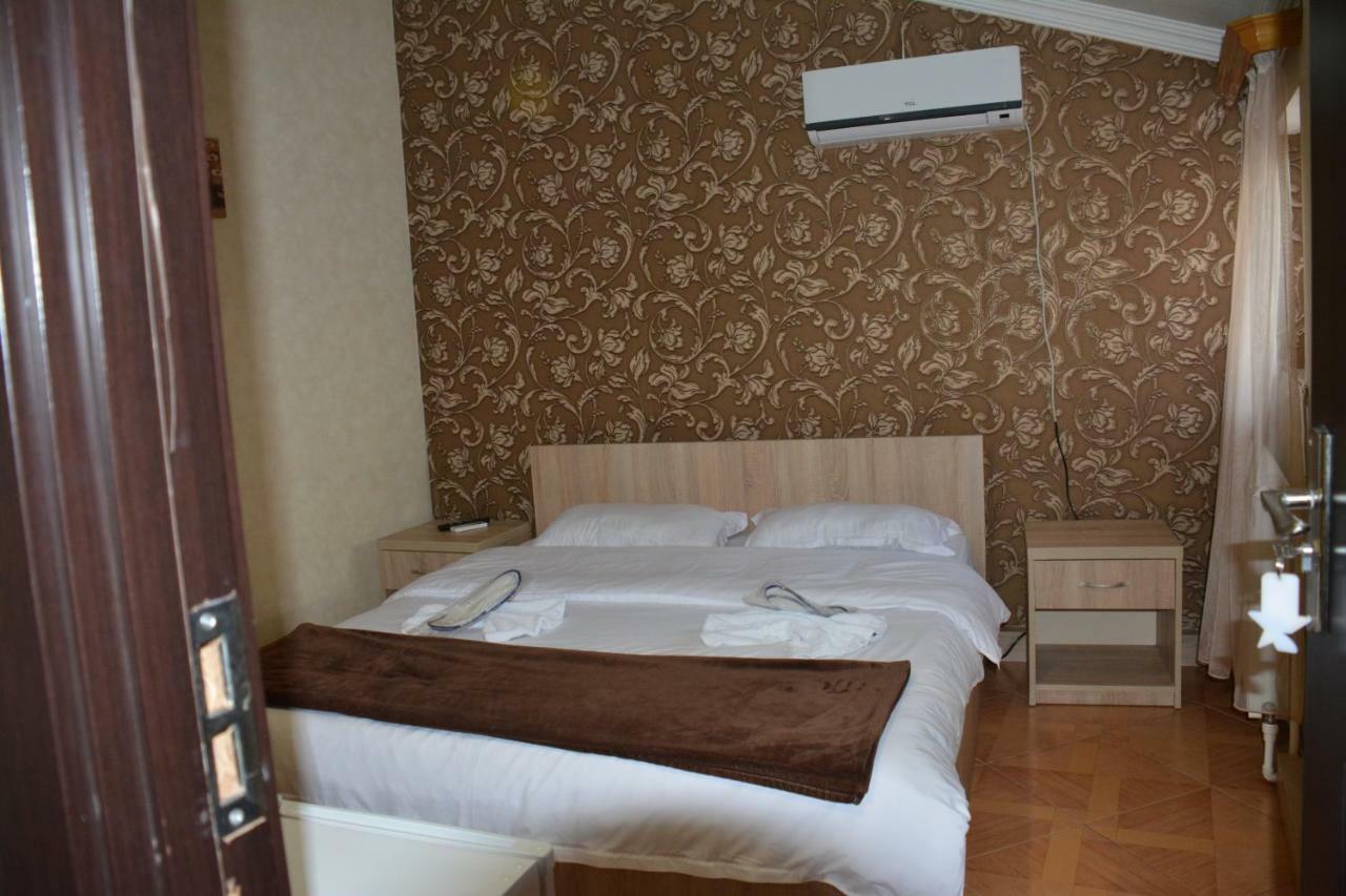ティビリシ 7 Star Bed & Breakfast エクステリア 写真