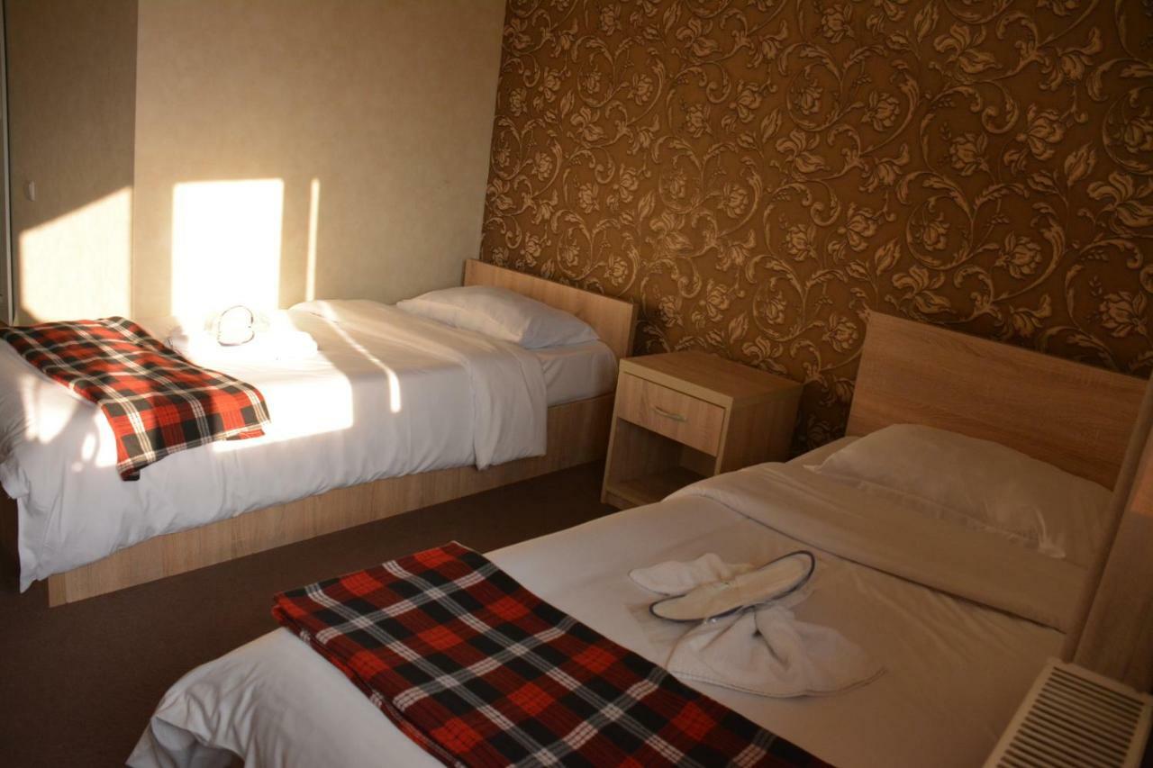 ティビリシ 7 Star Bed & Breakfast エクステリア 写真
