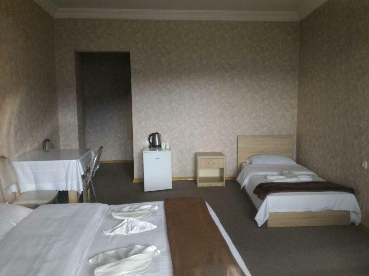 ティビリシ 7 Star Bed & Breakfast エクステリア 写真